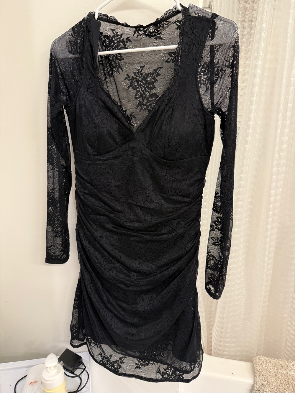 Abercrombie & Fitch Black Lace Long-Sleeve Ruched Dress